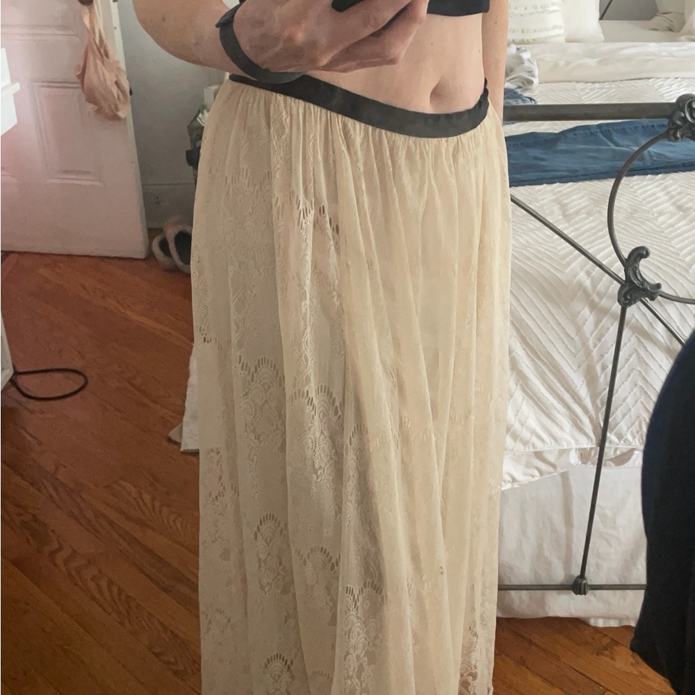 Pinkyotto Cream Lace Maxi Skirt